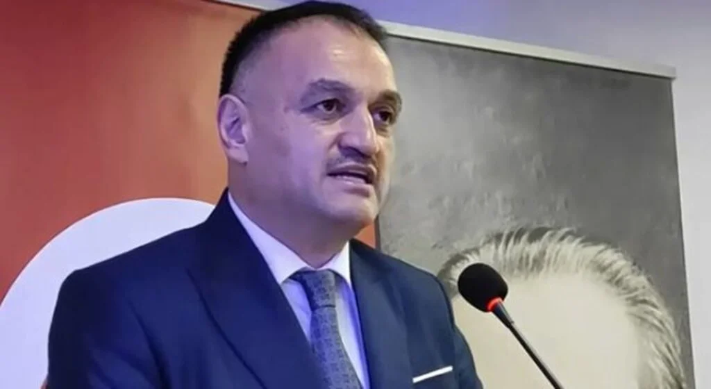 Salıpazarı Belediye Başkanı Halil Akgül:Bu zor günlerde geçecek 