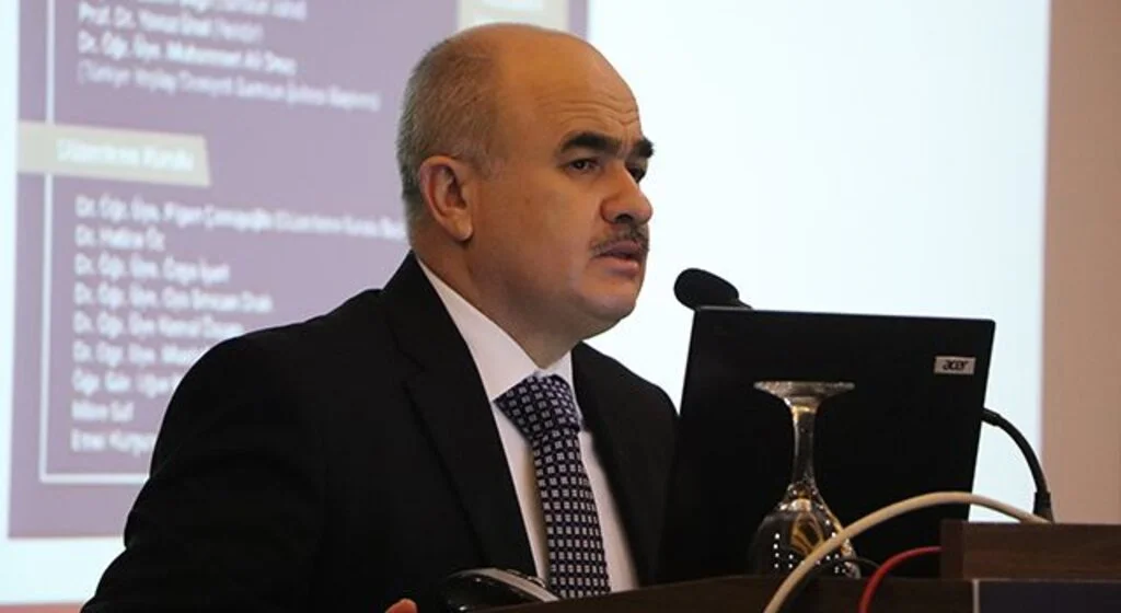SAmsun Valisi Doç. Dr. Zülkif Dağlı: Gençleri bağımlılıktan uzak tutmak için herkes elini taşın altına koymalı