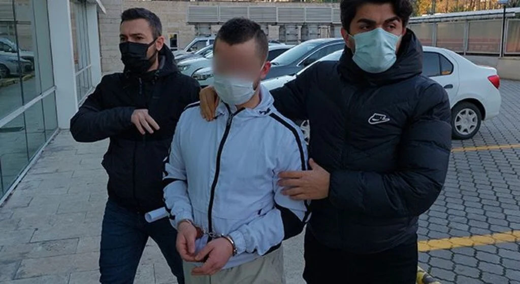 Samsun'da Torbacıyı polis enseledi