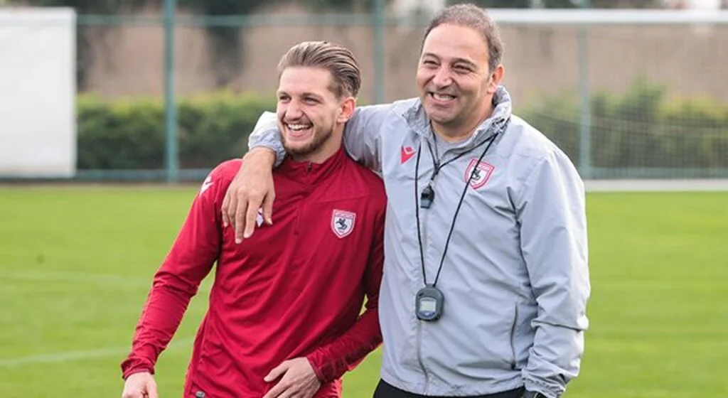 Samsunspor Teknik Direktörü Fuat Çapa'dan futbolculara Güzellik