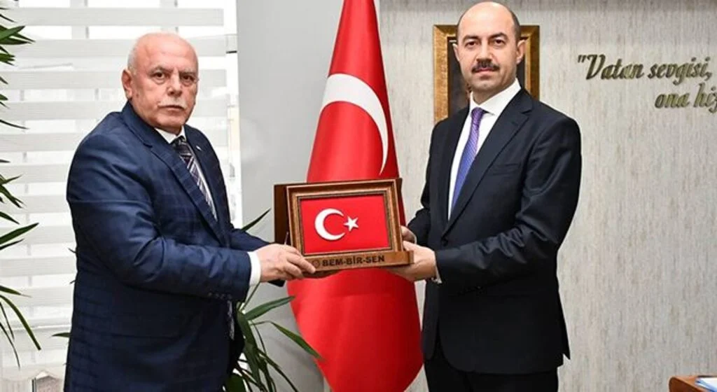 Terme Belediyesi'nde memurun yüzü güldü