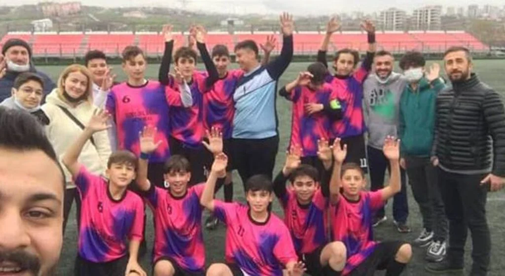 Terme Nazmiye Ünal Soğancı Ortaokulu'nda Final Sevinci