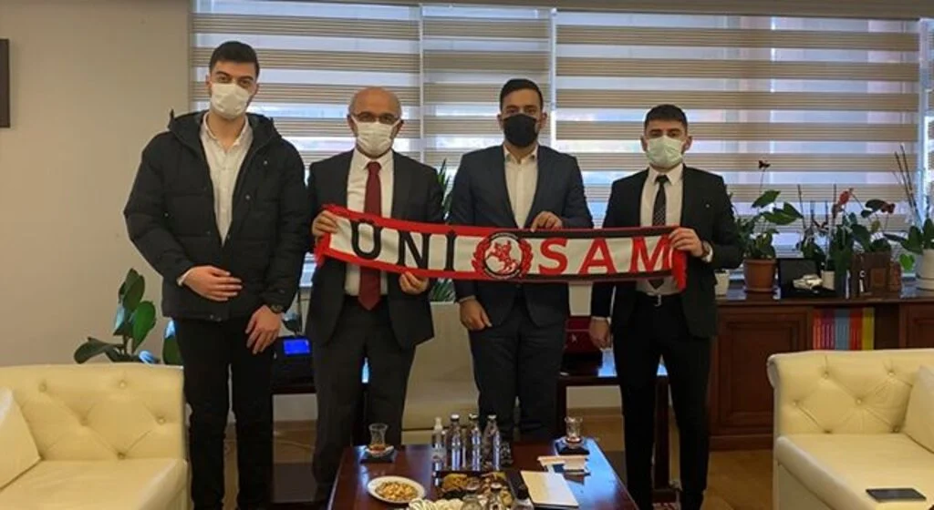 ÜNİ-SAM’dan Samsunlu Milli Eğitim Bakan Yardımcısı Dr. Sadri Şensoy'a ziyaret