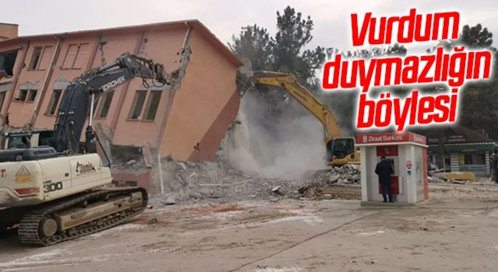 Vurdum duymazlığın böylesi 