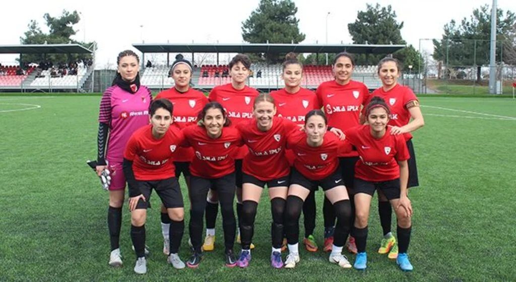 YAP-PA'nın Kızları Kayseri'ye Hazır