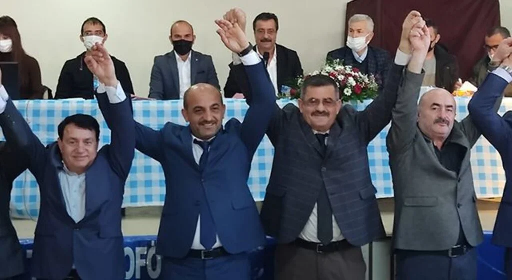 Alaçam'da Kurtbey Bozkurt güven tazeledi