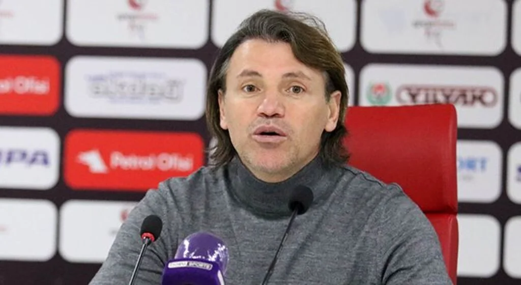 Bursaspor Teknik Direktörü Tamer Tuna: 1 puan moral açısından önemli