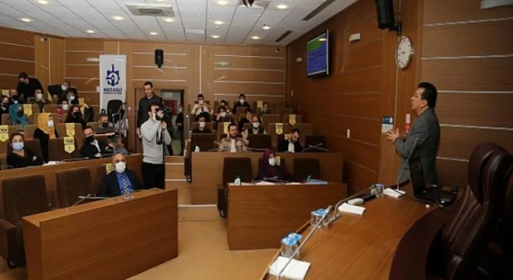 Büyükşehir’den standart dosya planı ve dijital arşiv eğitimi