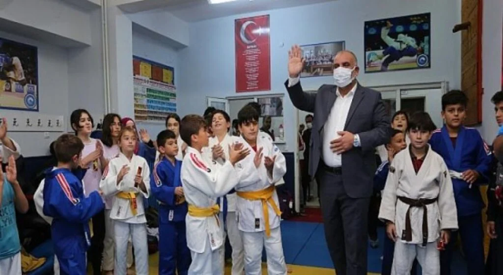 Canik’in Gururu Sporculardan Büyük Başarı