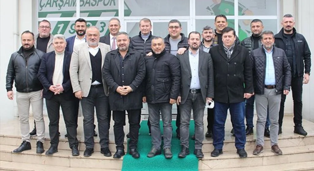 Çarşambaspor Başkanı Özkan Yıldırım Güven Tazeledi