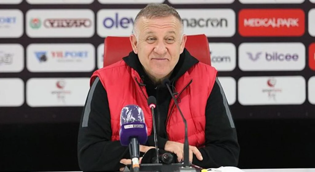 Denizlispor Teknik Direktörü Mesut Bakkal: Ayağa kalkacağımıza inanıyorum