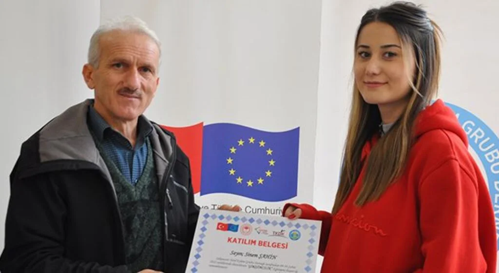Girişimci genç kadınlara eğitim