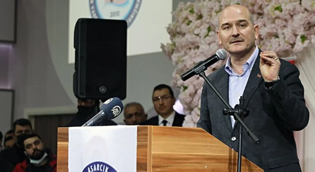 İçişleri Bakanı Soylu, Samsun'da dernek etkinliğinde konuştu: Türkiye'nin bir tek vesayeti kaldı o da ekonomik vesayet