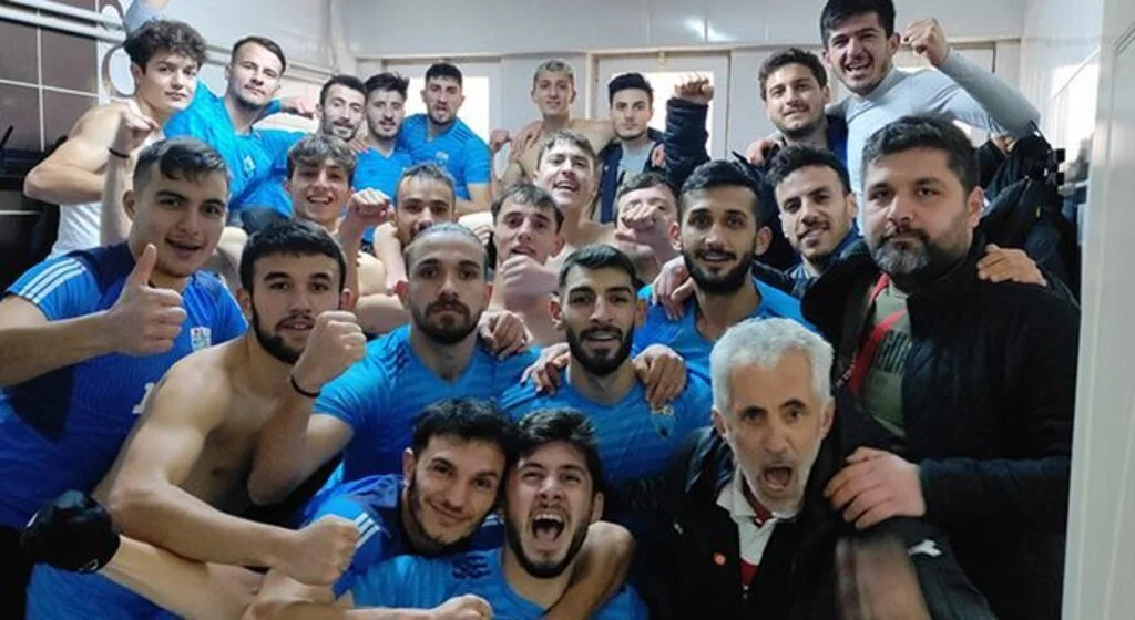 Karasamsn Lider Merzifonspor'u Devirdi (2-0)