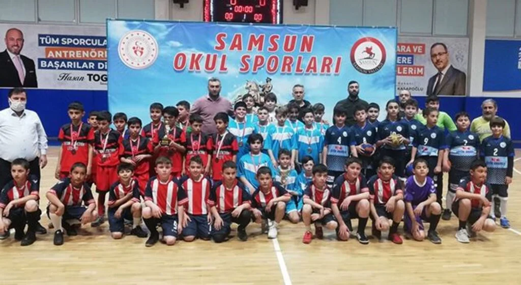 Küçükler Hentbol Heyecanı Sona Erdi