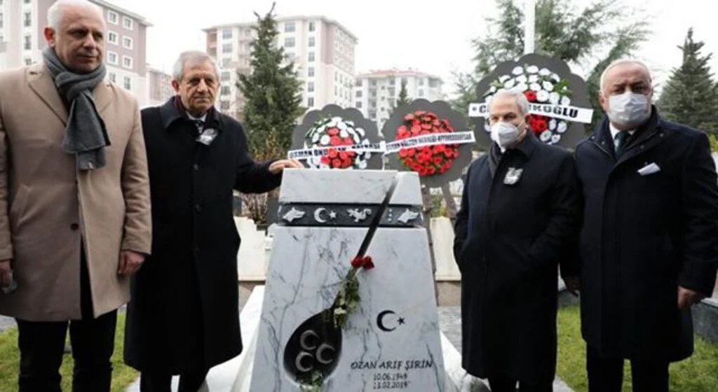 'Ozan Arif' unutulmadı