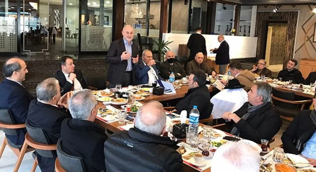 Rektör Ünal’dan iş insanlarıyla istişare