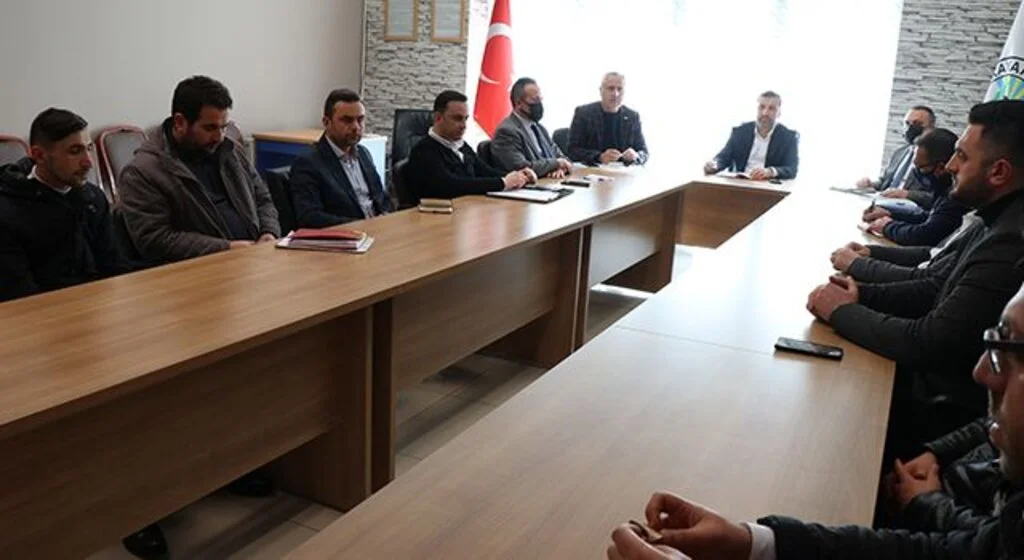 Samsun Kavak Belediye Başkanı Sarıcaoğlu'ndan personele uyarı 