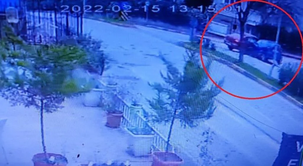 Samsun'da 3 kişinin yaralandığı kaza kamerada
