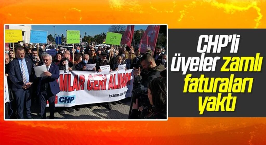 Samsun'da CHP'li üyeler zamlı faturaları yaktı