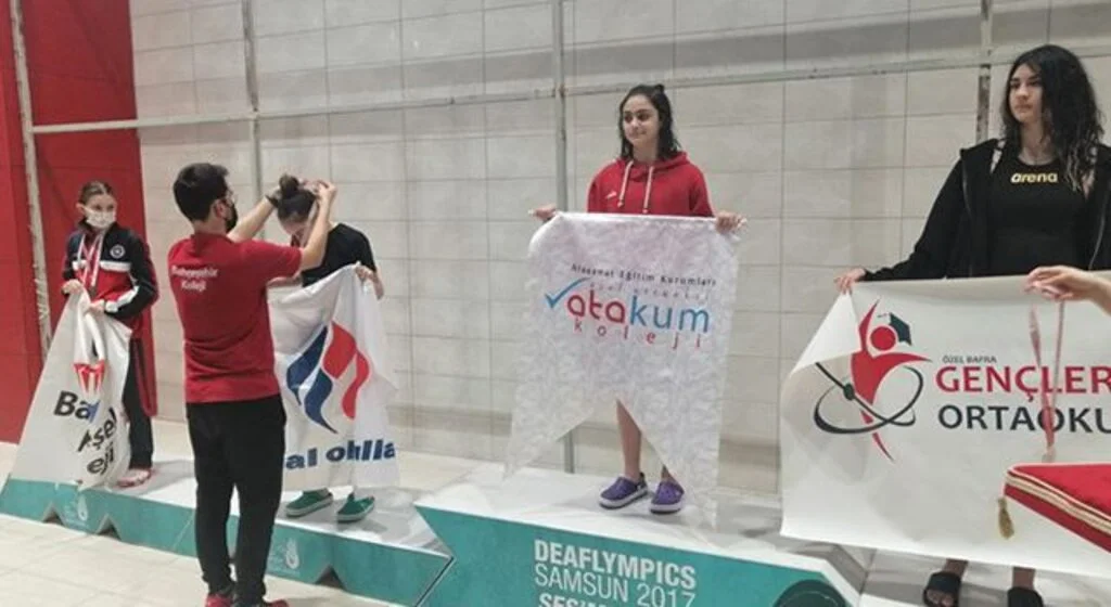 Samsun'da Kulaçlar Şampiyonluk İçin