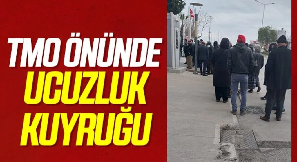 Samsun'da TMO önünde ucuzluk kuyruğu 