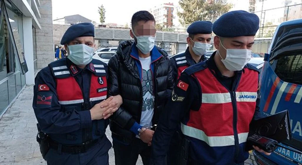 Samsun'da uyuşturucu paketinden parmak izi ele geçen şahıs yakalandı