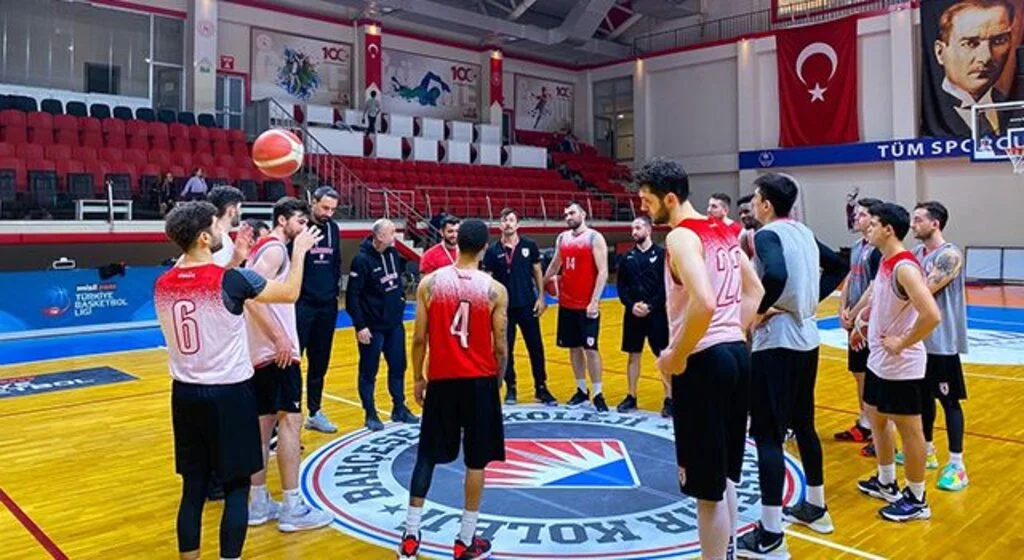 Samsunspor Basketbol Yenildi Ama Zirveden Kopmadı