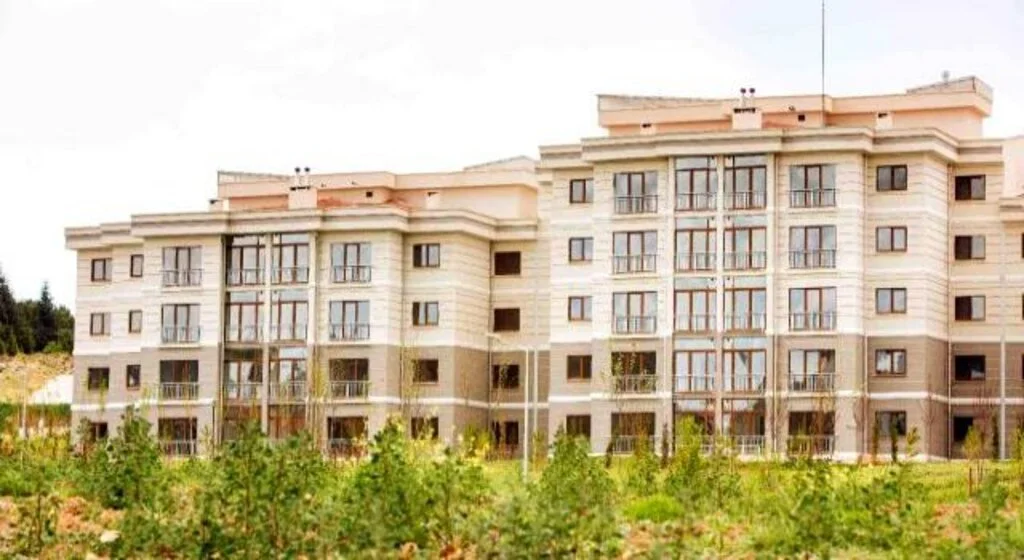 TOKİ, 129 konut ve 145 iş yerini açık artırma ile satacak