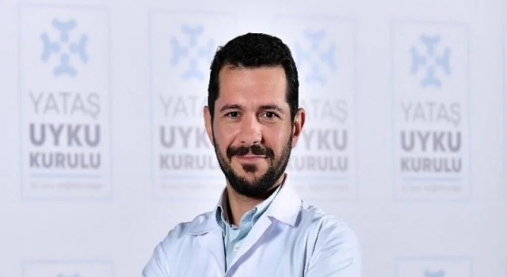 Uykusuzluğunuzun Nedeni Yedikleriniz Olabilir