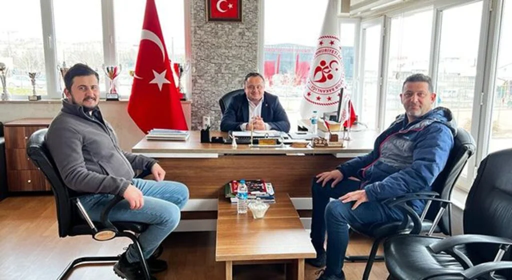 Vezirköprü Off-Road Kulüp Başkanı Abbas Tasalı'dan Mehmet Uyar'a Ziyaret