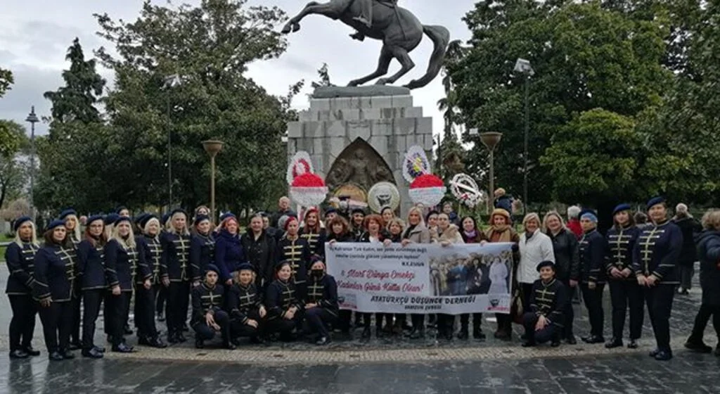 ADD Samsun Şube Başkanı Işık Özkefeli: Kadını yok sayan zihniyete karşıyız