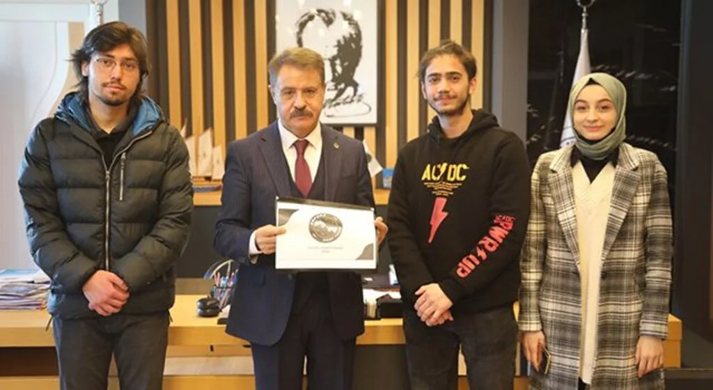 Atakum Belediye Başkanı Cemil Deveci: TEKNOFEST'e sunulacak  projeler desteklenmeli