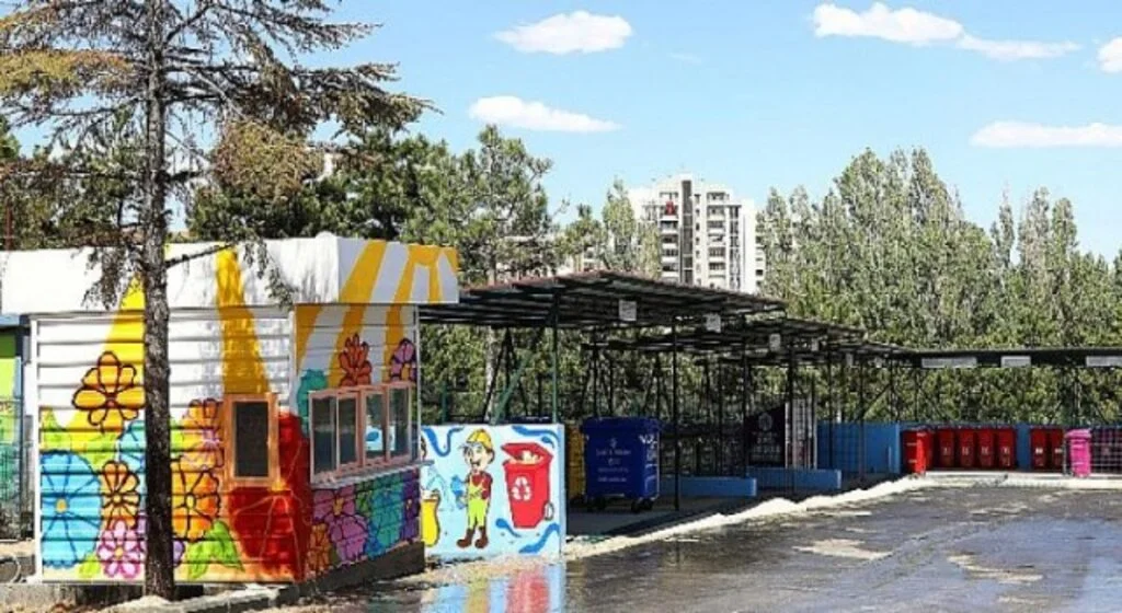 Atıklarla 2,5 Milyon Ağaç Kurtarıldı