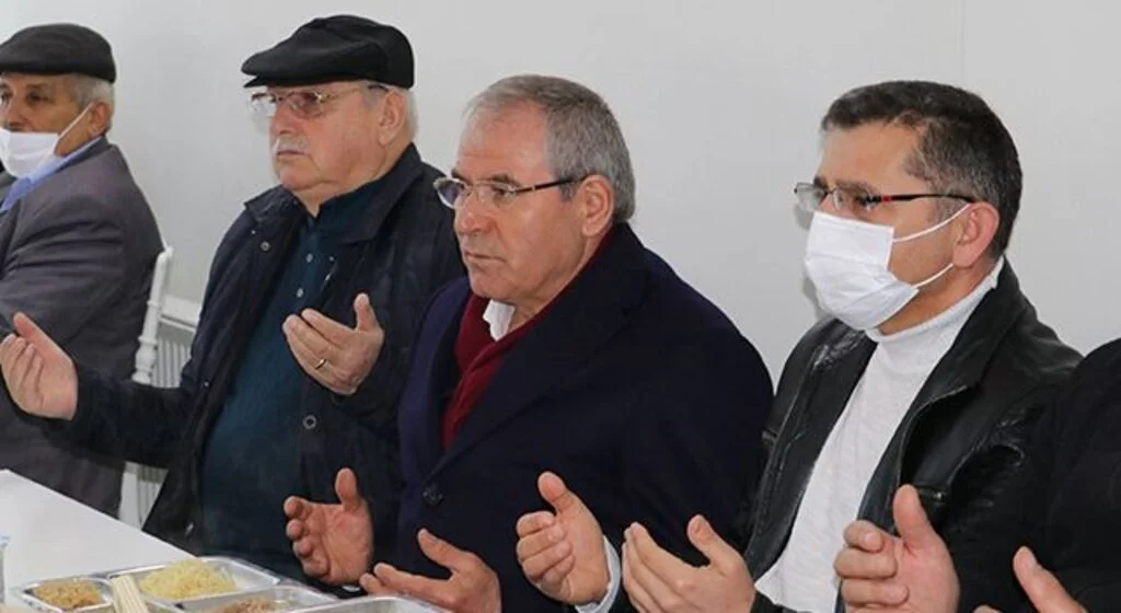 Baba Zeybek için mevlit okutuldu 