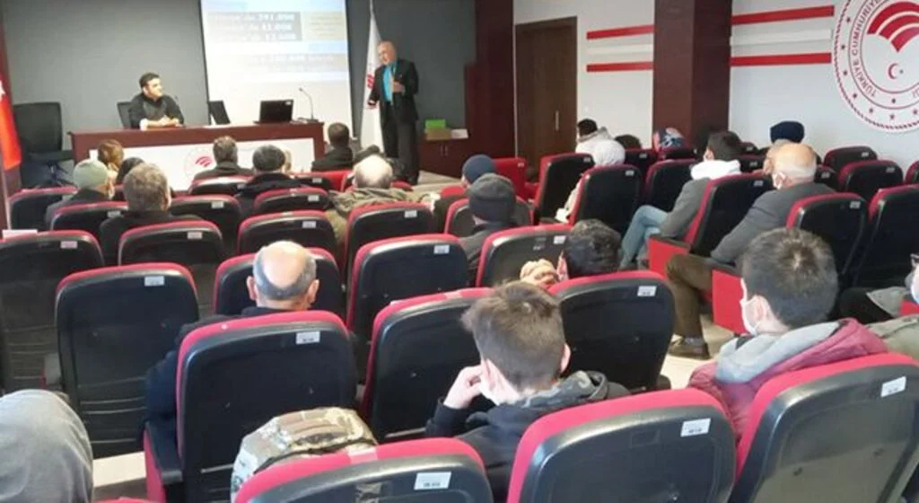 Bafra'da Arıcılara eğitim 