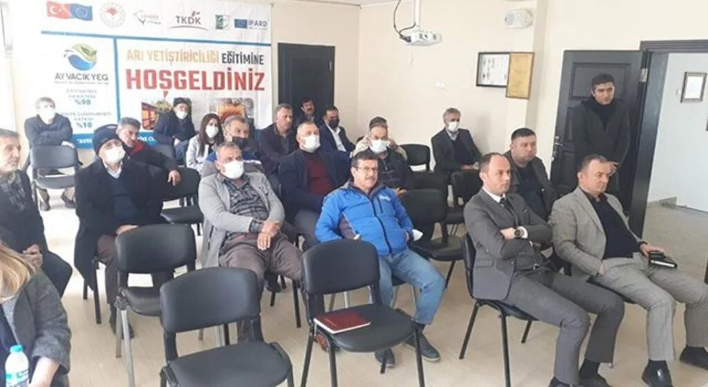 Bal Arısı Kolonilerinde Verimlilik ve Arı Ölümleri Eğitimi