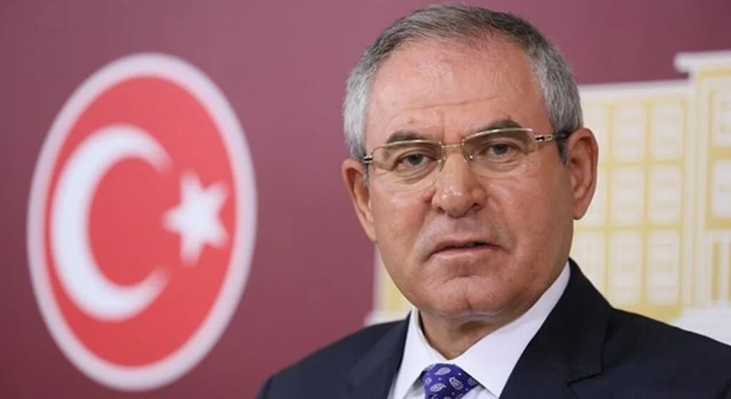 CHP Samsun Milletvekili Kemal Zeybek: Kadına şiddeti birlikte durduralım