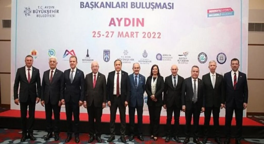 CHP’li büyükşehir belediye başkanları Aydın’da buluştu