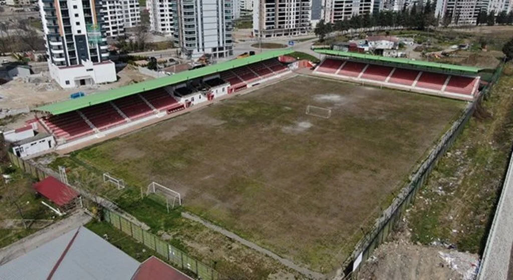 Derebahçe Stadı FIFA standartlarına kavuşacak