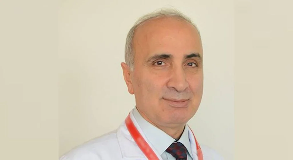 Doktorların haklı taleplerine kulak verin