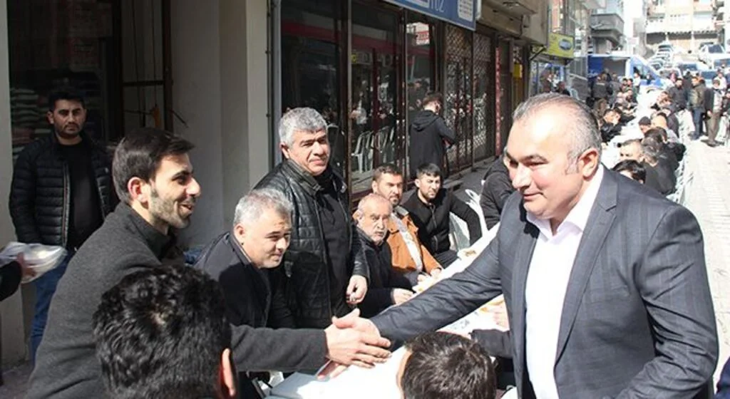 Havza Bakkal Bayii ve Manavlar Esnaf Odası Başkanlığı'na seçilen Yılmaz: 'Sözlerimizi yerine  getirececeğiz'