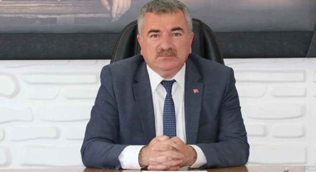 Havza Belediye Başkanı Sebahattin Özdemir: Büyüklerimizin dualarını alalım
