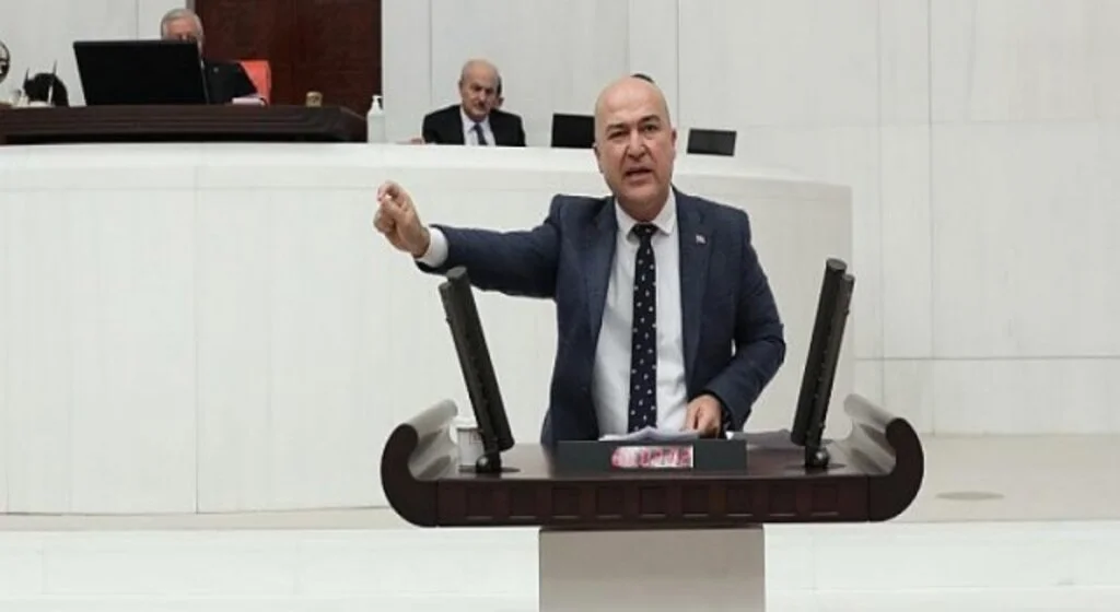 İzmir Vakıflar Bölge Müdürlüğü’ne bağlı işyeri kiralarına yapılan zamlar Meclis gündeminde!