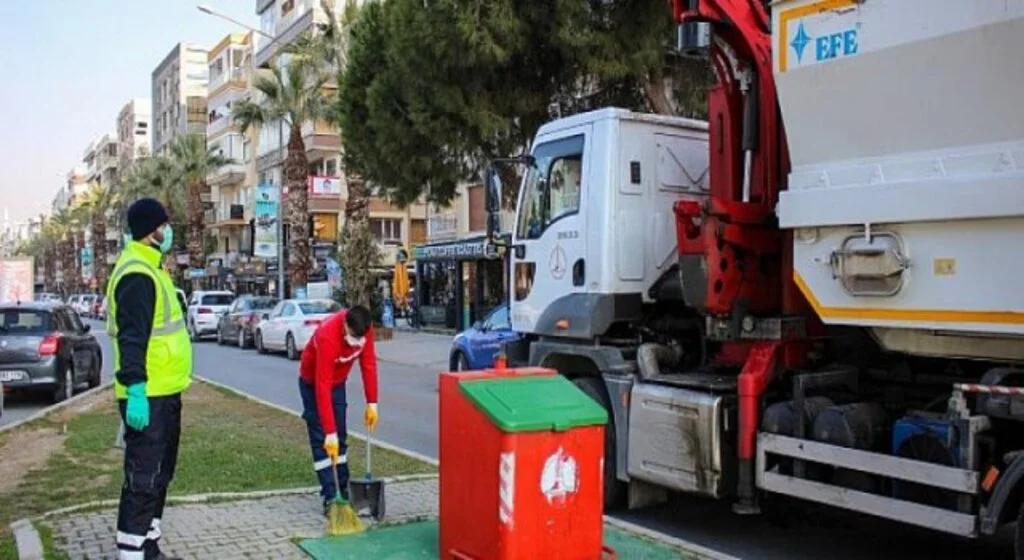 Karşıyaka’da Çöp Konteynerleri Yer Altına Alınıyor