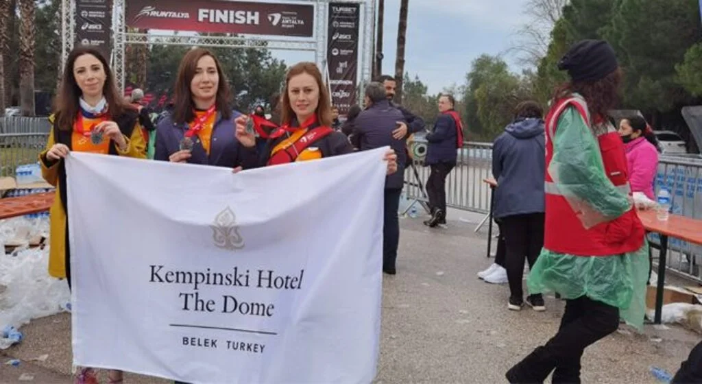 KEMPİNSKİ HOTEL THE DOME BELEK İYİLİK PEŞİNDE KOŞTU