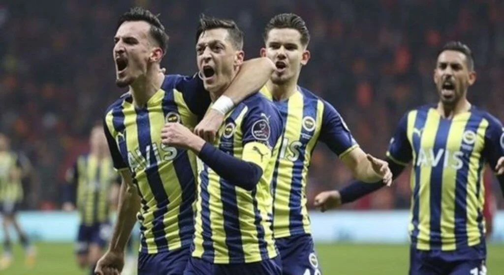 Lig serisini kazanmak için 4 maç