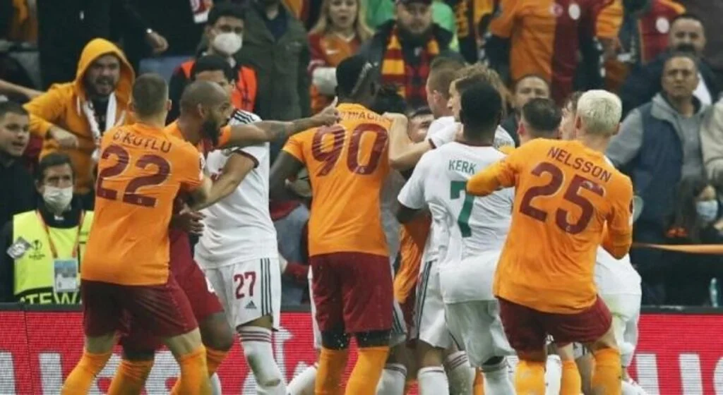 Moskova ve Galatasaray'ın da transfer saflarına katıldığı bildirildi