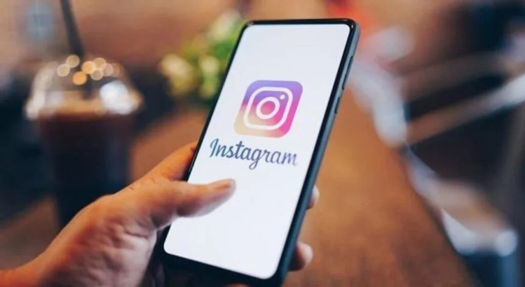 Rusya, Facebook’un ardından Instagram’ı da kısıtladı