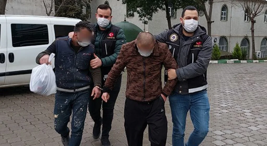 Samsun'da uyuşturucu ticaretinden 4 kişi tutuklandı
